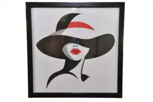 Tableau décoratif en papier multicouches représentant une femme élégante au chapeau, fabriqué en atelier à Genève