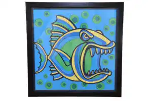 Tableau décoratif en papier multicouches coloré représentant un poisson stylisé, fabriqué en atelier à Genève