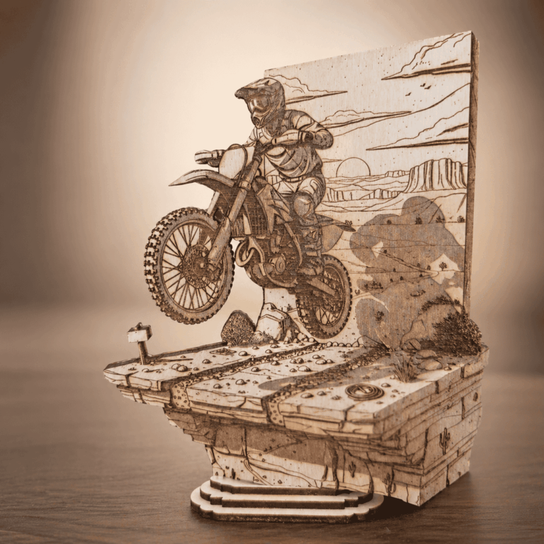 Gravure bois motocross – illusion 3D